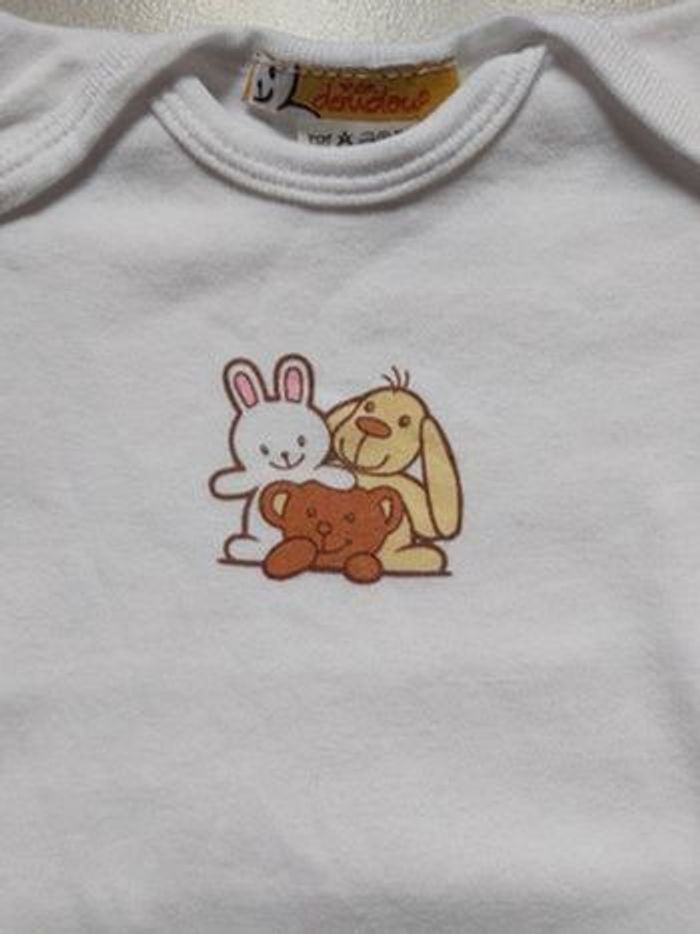 Bodie manche courte 3 mois - photo numéro 2