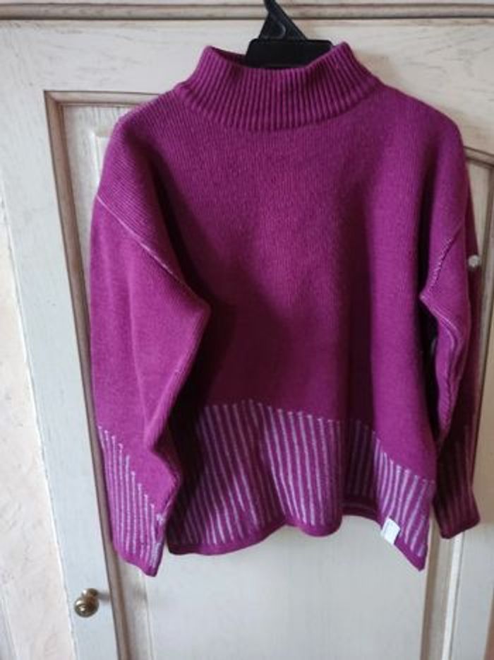 Pull violet quechua 10 ans