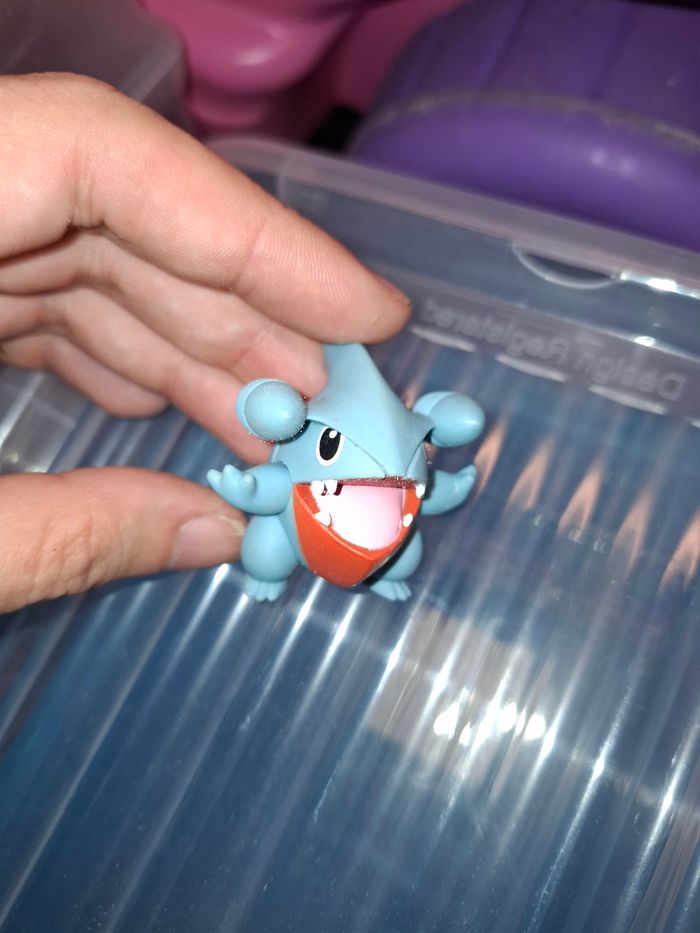 Figurine pokemon