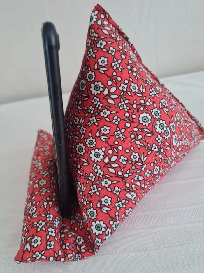 Support smartphone ou liseuse - photo numéro 5