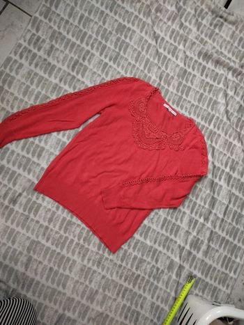 Pull manches longues fin orange dentelle crochet col et manches bréal taille 40