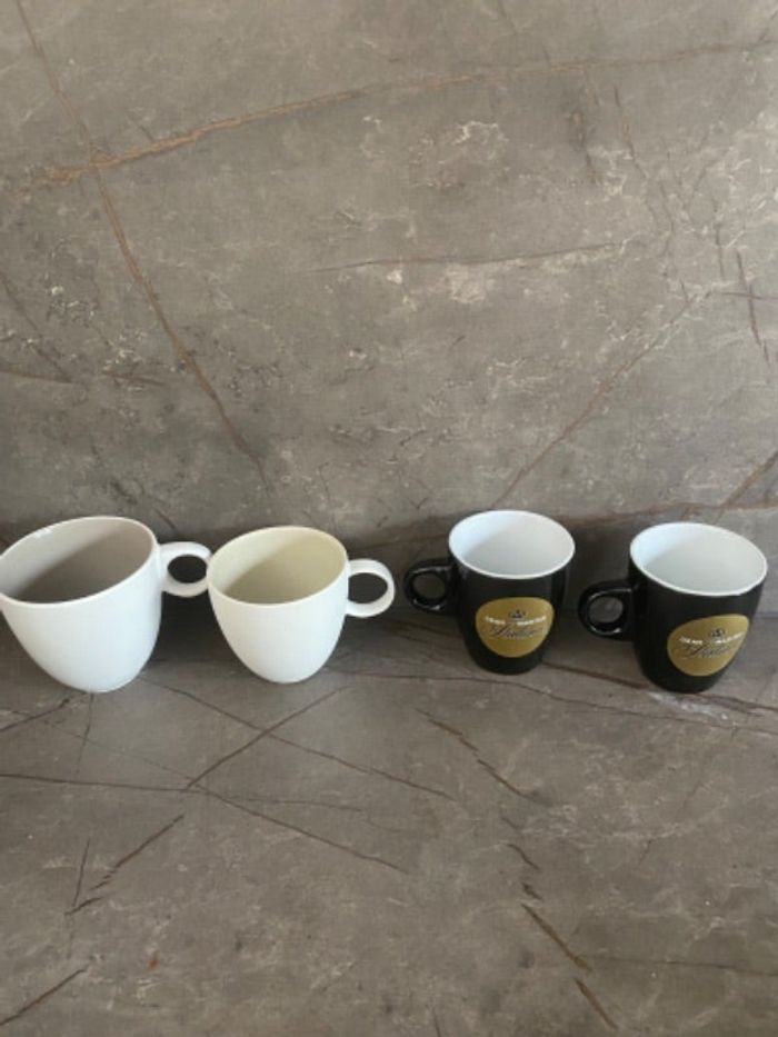 Divers tasses et mugs