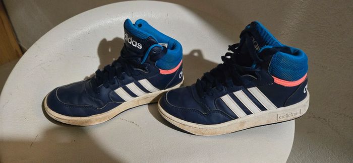 Adidas 32 - photo numéro 2