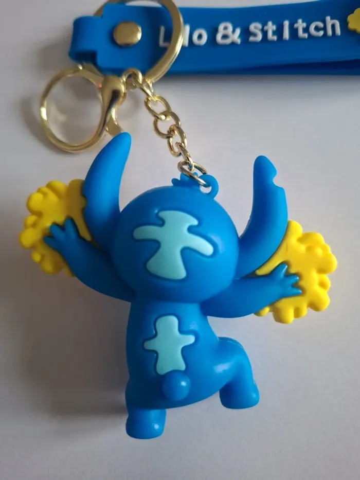 Porte clé stitch - photo numéro 3
