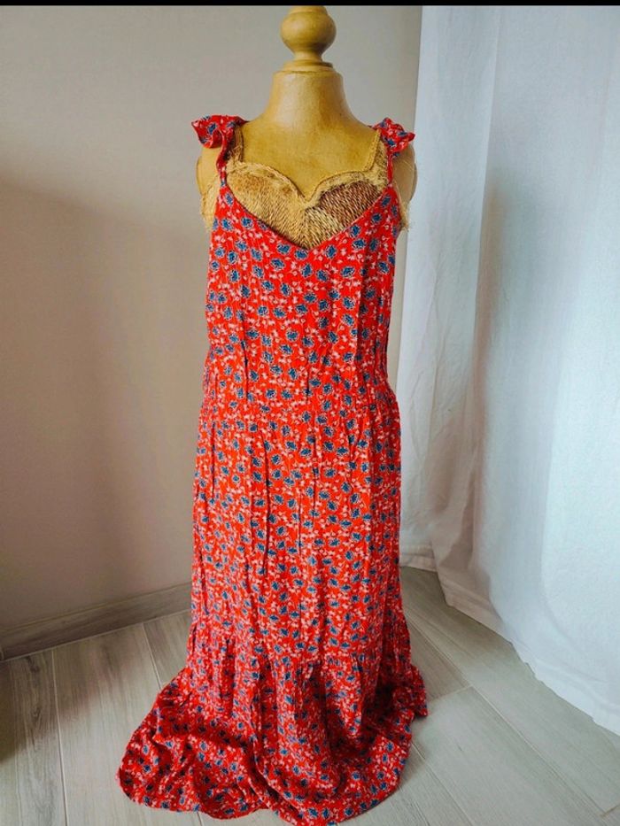 Robe longue rouge - photo numéro 2