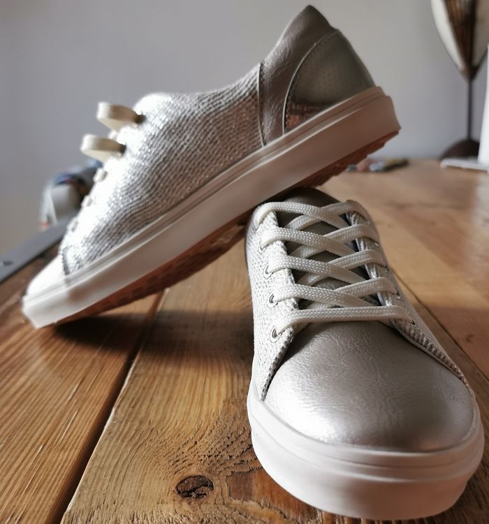Baskets taille 36 argentées - photo numéro 5