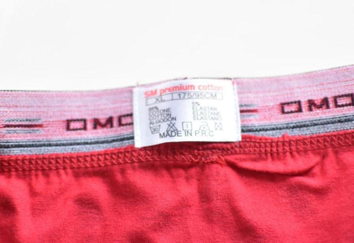 Boxer rouge - photo numéro 3