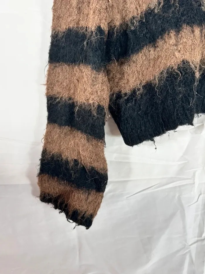 Pull noir et marron Mango - photo numéro 2