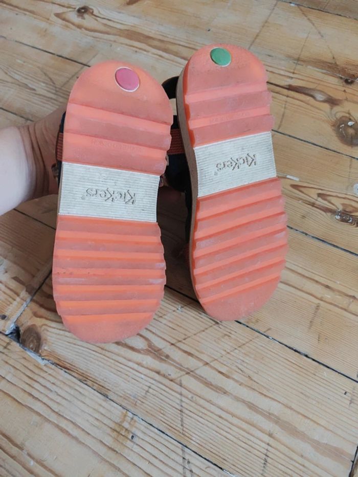 Sandales kickers 33 - photo numéro 4