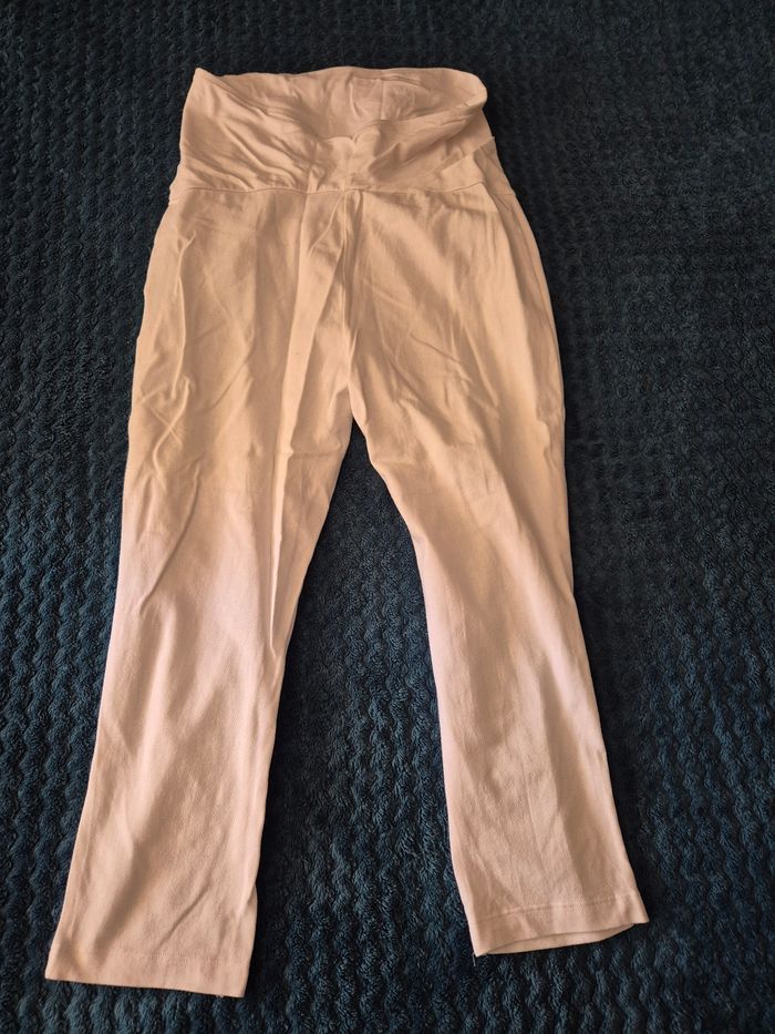 Leggings pantacourt femme taille M (vêtements grossesse)