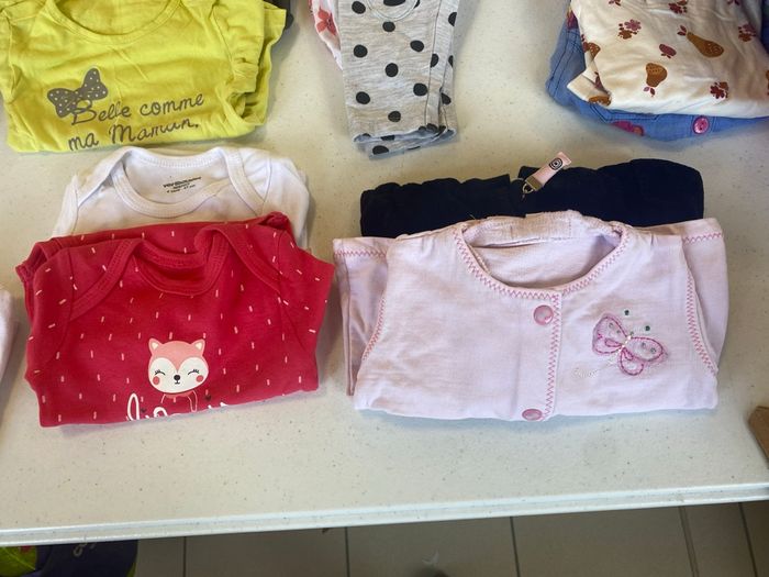 Lot de vêtement bébé fille - photo numéro 5
