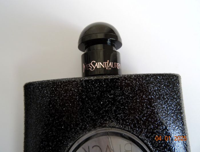 flacon de parfum Yves st Laurent black opium  pour collectionneur - photo numéro 4