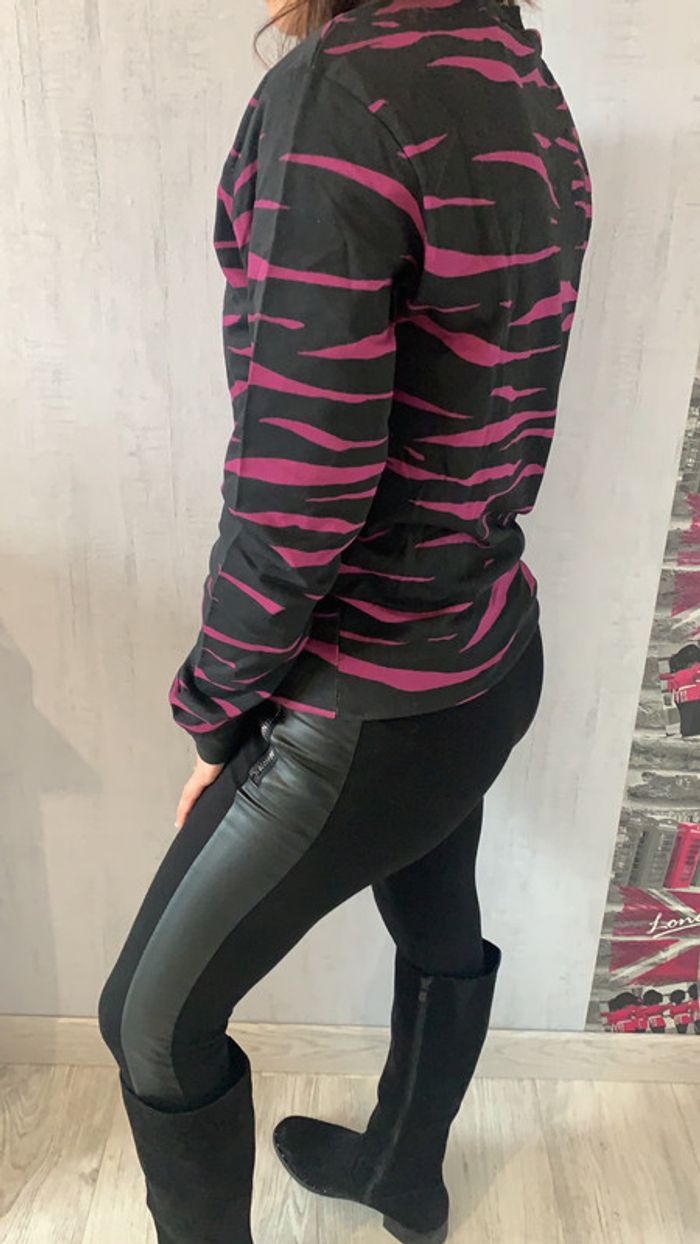 Neuf Sweat zébré - photo numéro 2