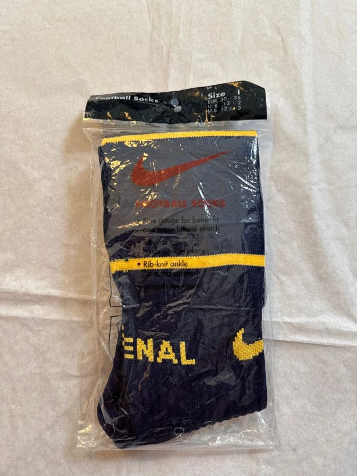 Chaussettes de foot Nike équipe Arsenal taille 30/35 authentique neuf - photo numéro 4