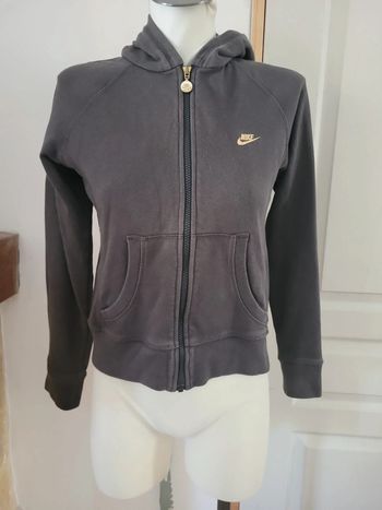 Sweat nike a capuche 12/13 ans