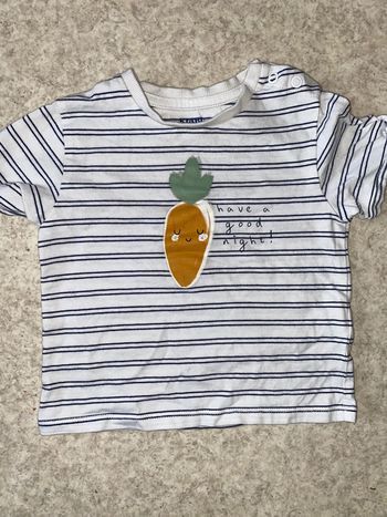 T shirt carotte