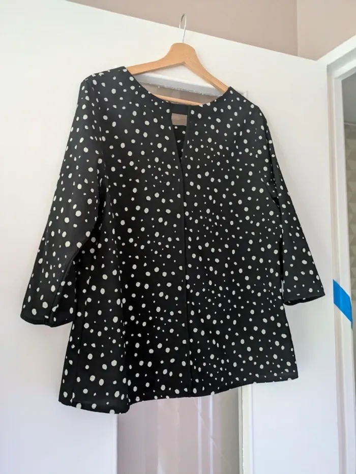 Magnifique haut blouse femme noir et blanc taille 44 - photo numéro 4