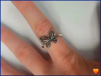 Bague papillon tendance femme argenté acier inoxydable