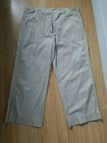 Pantacourt beige T.38