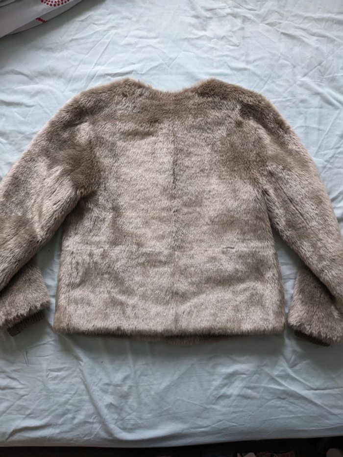 Veste fausse fourrure - photo numéro 5