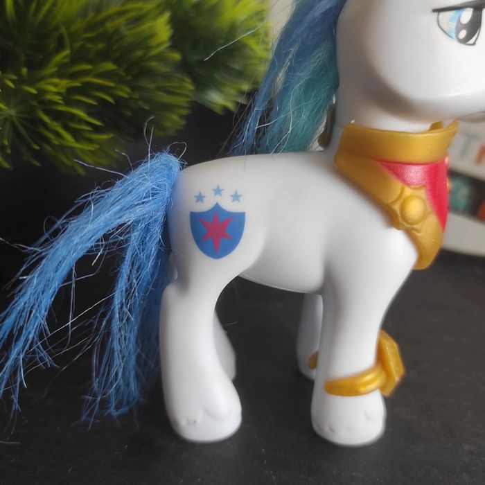 G4 My Little Pony mein kleines pequeno Poney Shining Armor mlp #geektradeponeyg4 - photo numéro 5