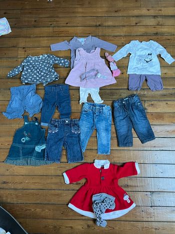 Lot 6 mois fille Obaibi et autre + robe mère Noël