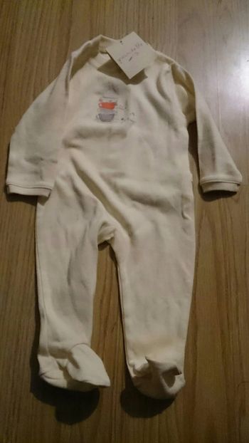 Pyjama neuf 3 mois grain de ble