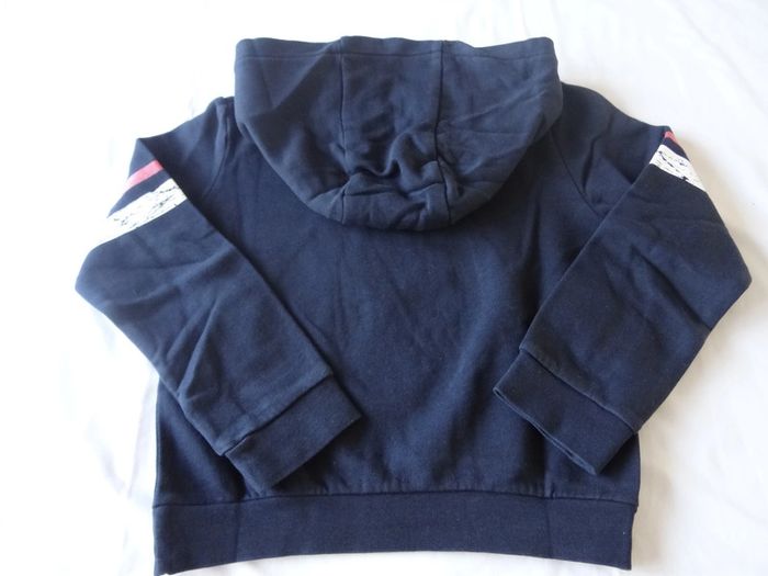 sweat à capuche 8 ans - photo numéro 5