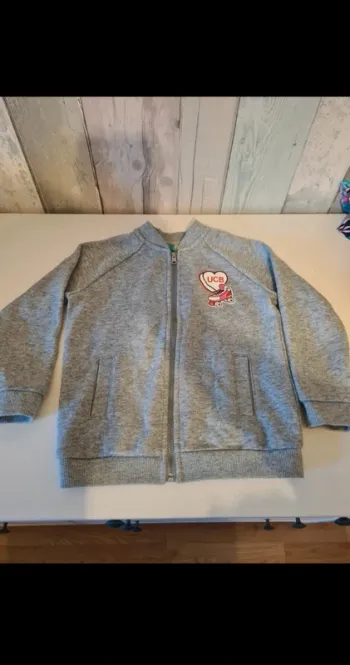 Veste sweat 4 ans