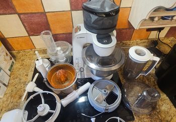 Robot multifonctions bosch 54251/02