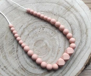 Collier d'allaitement  silicone nude
