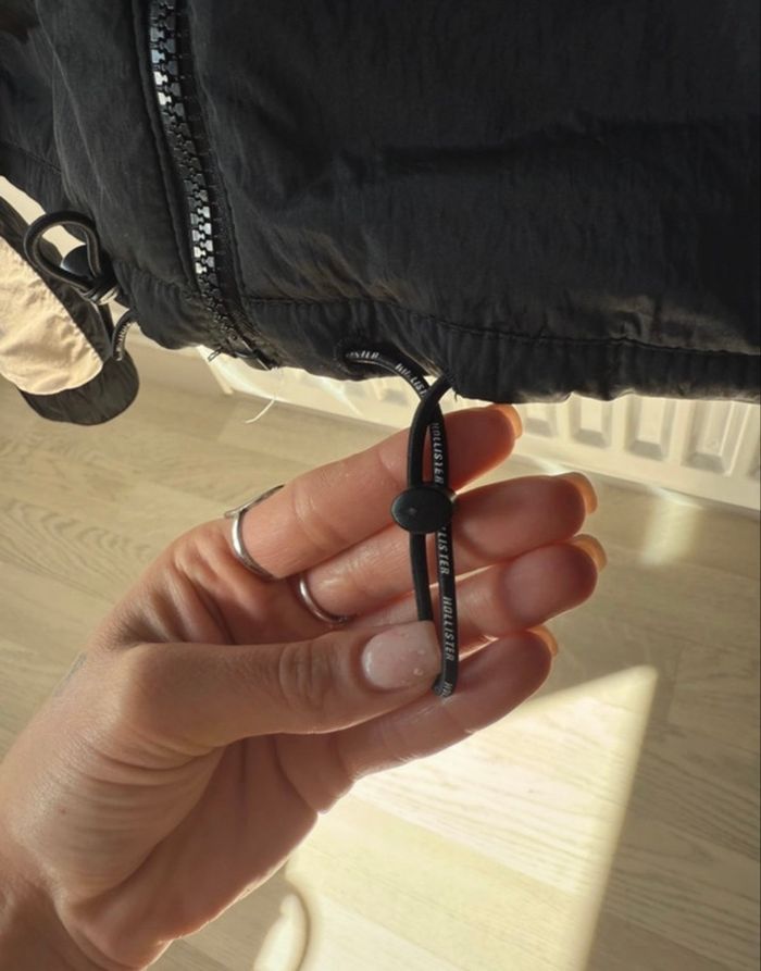 Doudoune Hollister molletonné - photo numéro 4