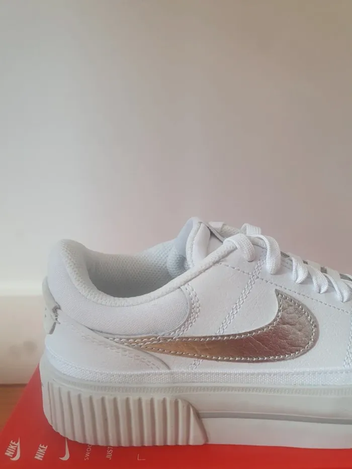 Nike Plateforme Legacy (36) - photo numéro 2
