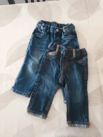 👖 2 jeans 12 mois