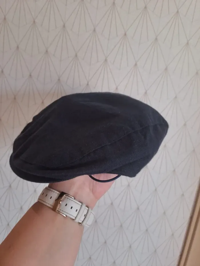 Béret style stetson bleu garçon 45 cm kiabi comme neuf avec élastique ajouté - photo numéro 3