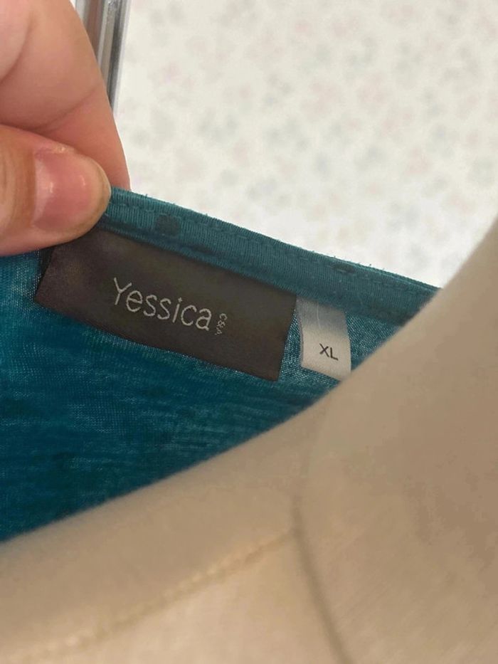Blouse épaule dénudée taille 42 marque yessica - photo numéro 4