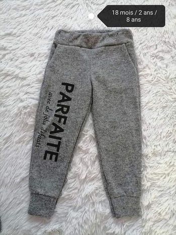 Pantalon fin parfaite 2 ans