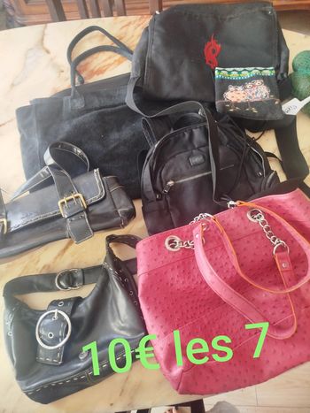Lot de 7 sacs et sacoches