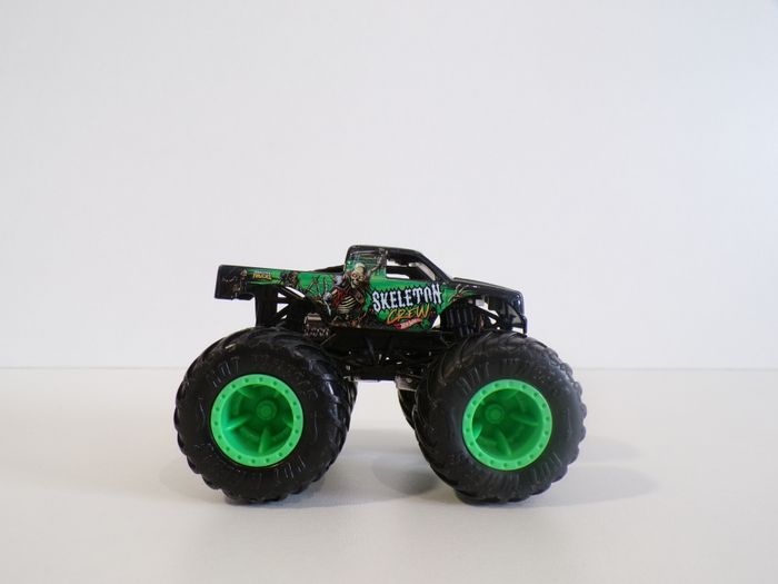 Monster trucks - Hot Wheels - Skeleton Crew (J14) - photo numéro 3