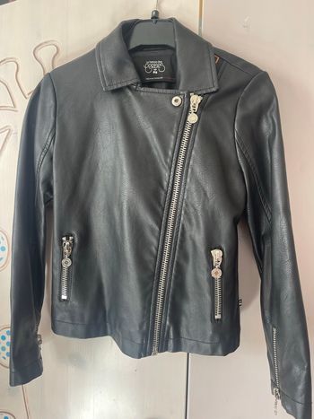 Veste le temps des cerises. Taille 8 ans 