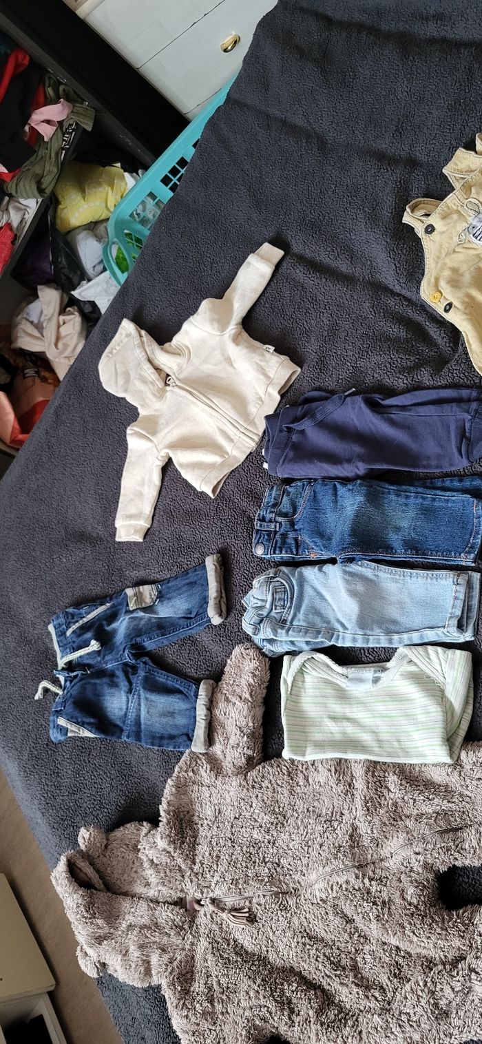 Vêtements garçons 6 mois - photo numéro 3