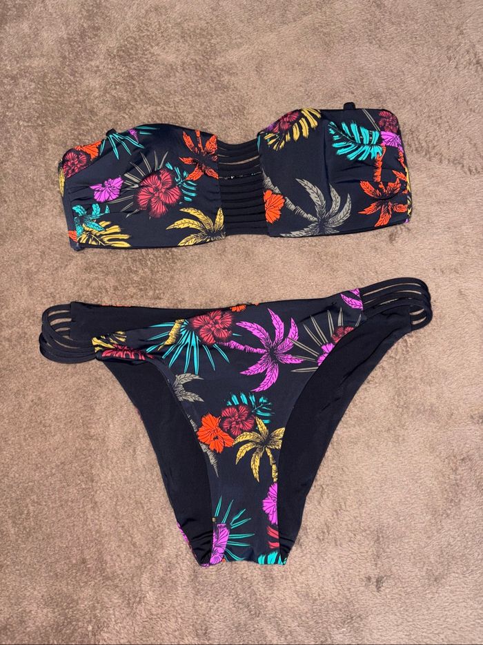Lot de 7 vêtements femme taille XS en très bon état - photo numéro 2