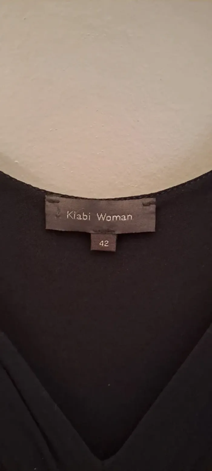 Robe noire manches courtes - Marque Kiabi Woman - Taille 42 - Très bon état. - photo numéro 5