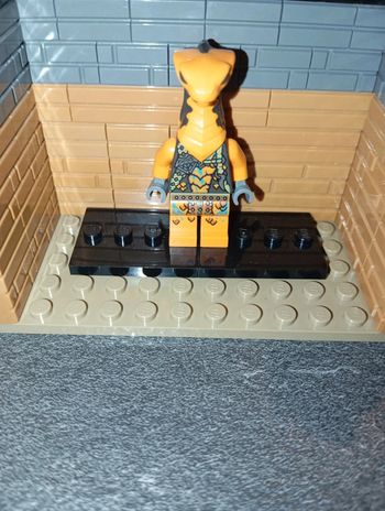 Cobra mechanic/sneaky snake-harness torso
