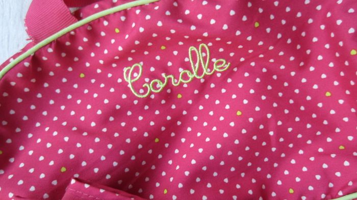 Sac et accessoires pour poupée - photo numéro 5