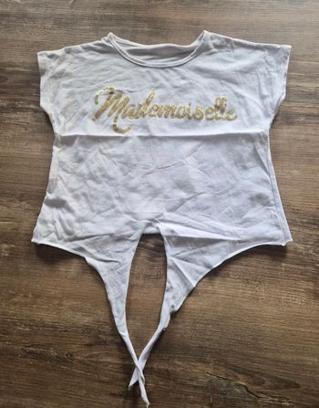 Tee-shirt noué