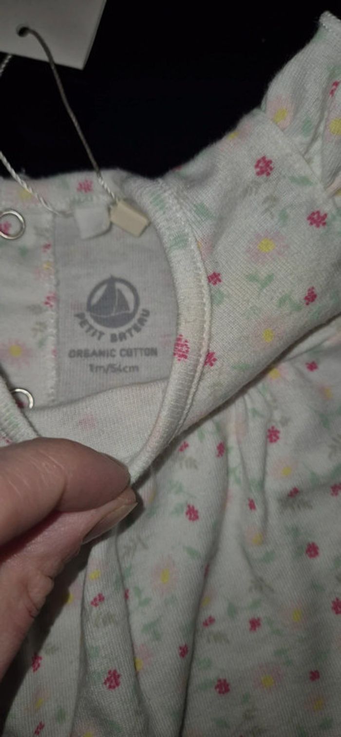 Robe à fleurs - photo numéro 4