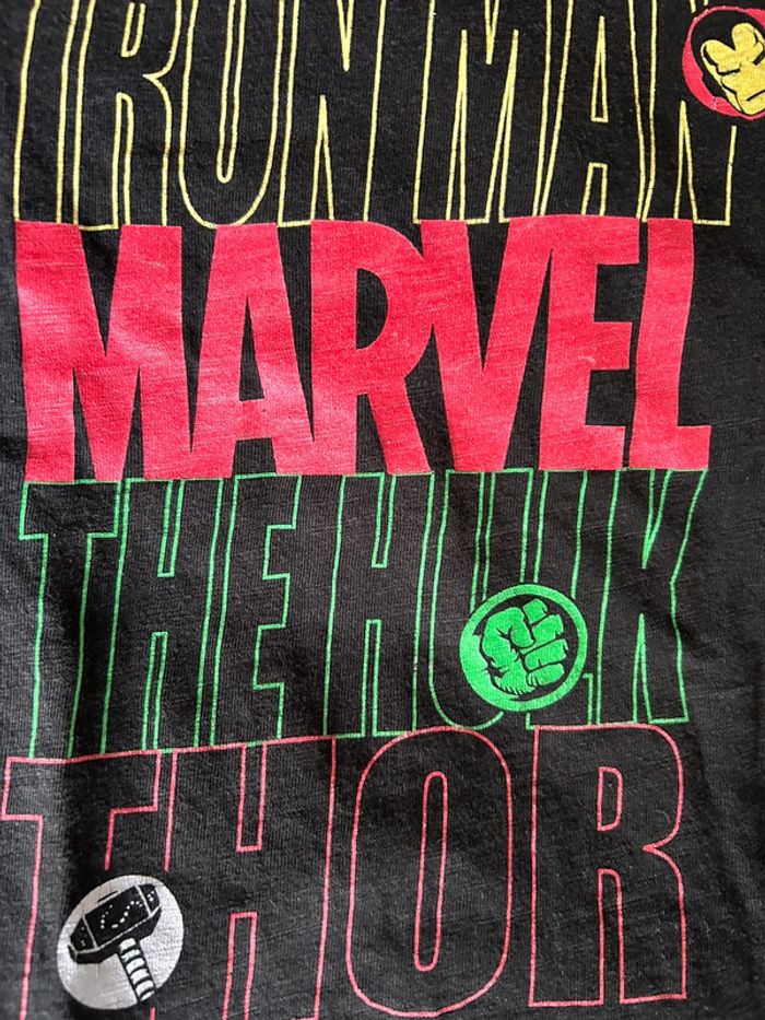 Tee shirt / haut marvel 8 ans / 9 ans - photo numéro 4