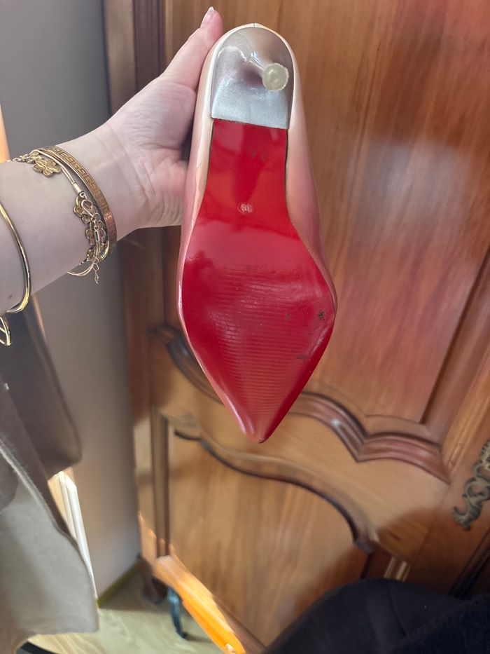 Talons portés quelques fois - photo numéro 4