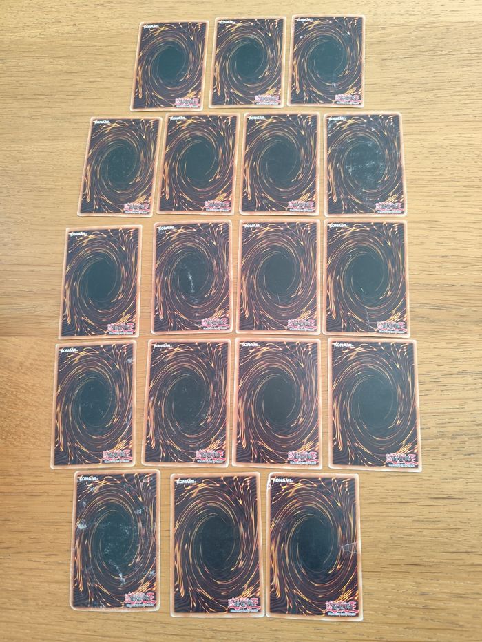 Lot 18 cartes Yu-Gi-Oh Anciennes TLM Le millenaire perdu édition 1 - photo numéro 2